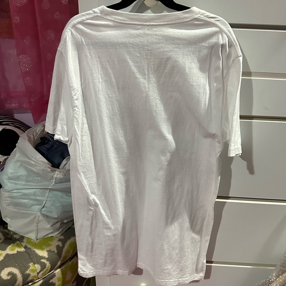 Friends shirt - Picture 2 of 4